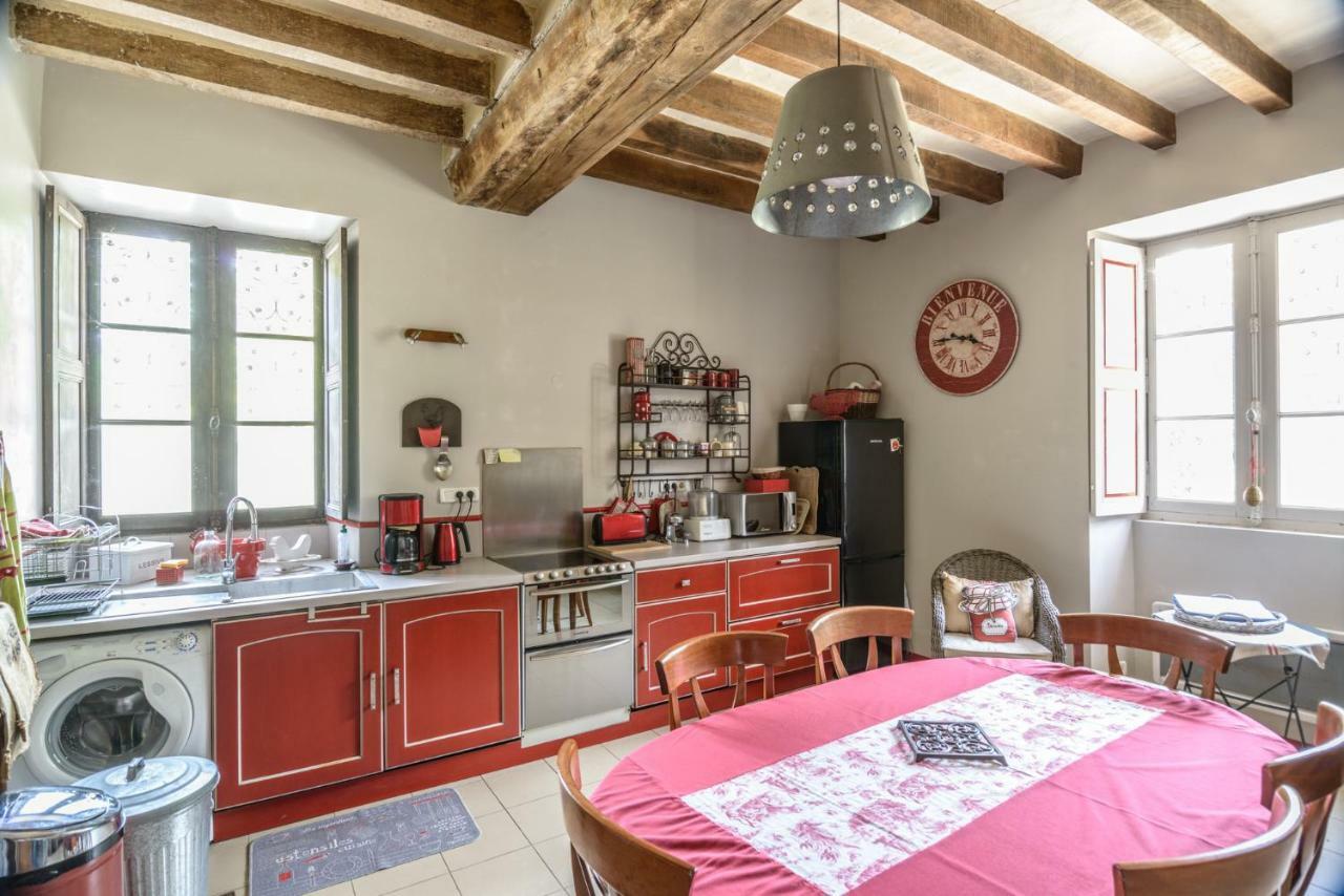 Manoir De La Chouanniere Villa Montreuil-sur-Maine Екстериор снимка