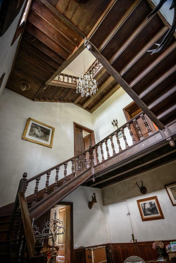 Manoir De La Chouanniere Villa Montreuil-sur-Maine Екстериор снимка